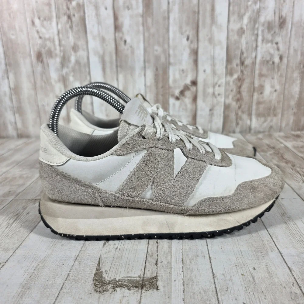 New Balance 237 Womens 6.5 White Grey Suede‎ Retro Running Sneakers MS237SE